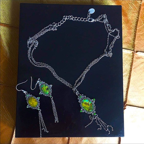 Source Unknown Jewelry - Gothic Necklace & Earrings Matching Jewelry Set Dark Academia Double Chain Rare
